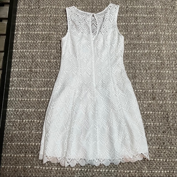 WHBM White Lace Overlay Dress NWT - Picture 8 of 8